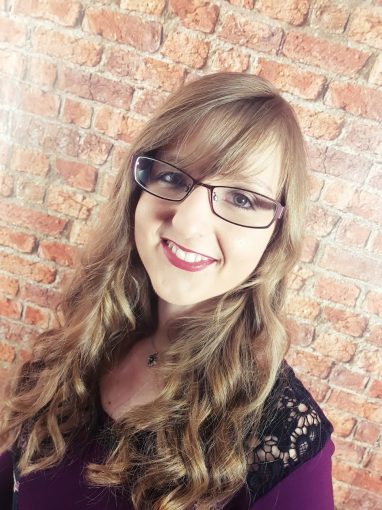 Siobhian R. Hodges Author Photo - Killing a Dead Man